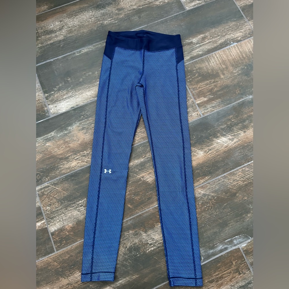 Under Armor leggings, size S.